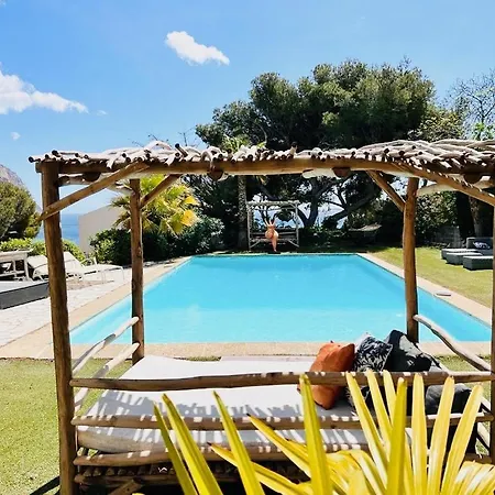 Homestay Astoria Maison D Hotes Vue Avec Piscine *
